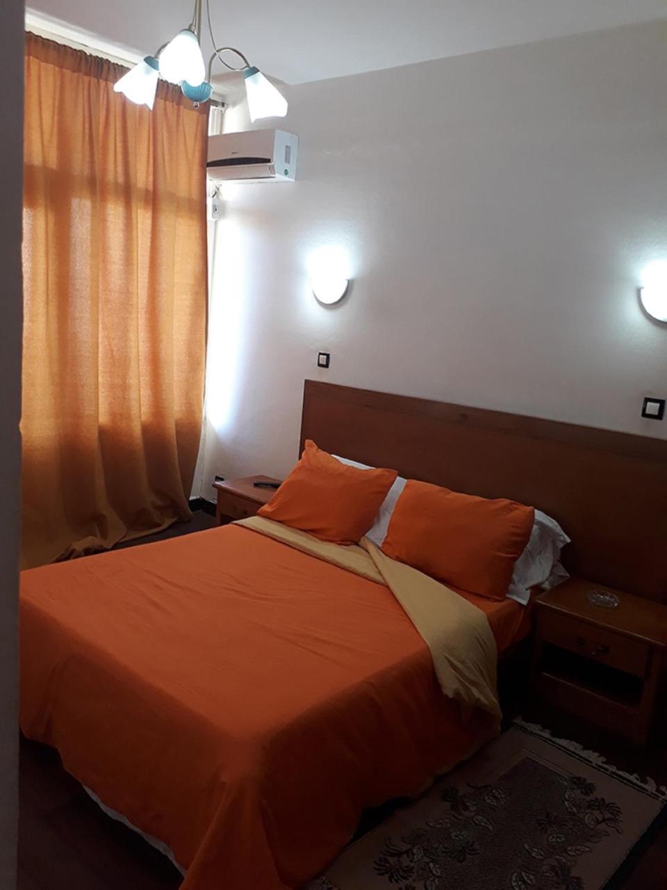 Rais Hotel Algiers Екстериор снимка